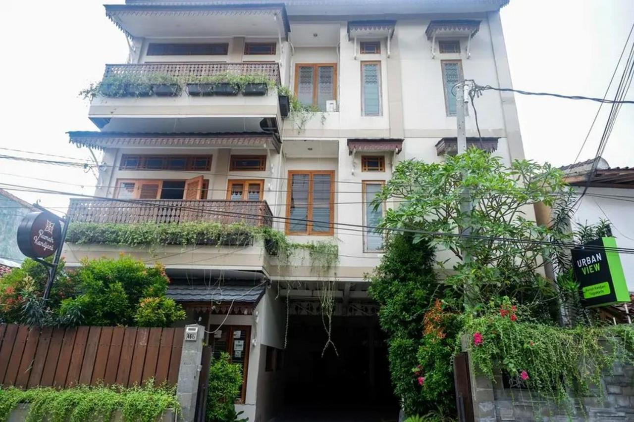 Urbanview Rumah Kandjani Yogyakarta Kejayan Exterior foto