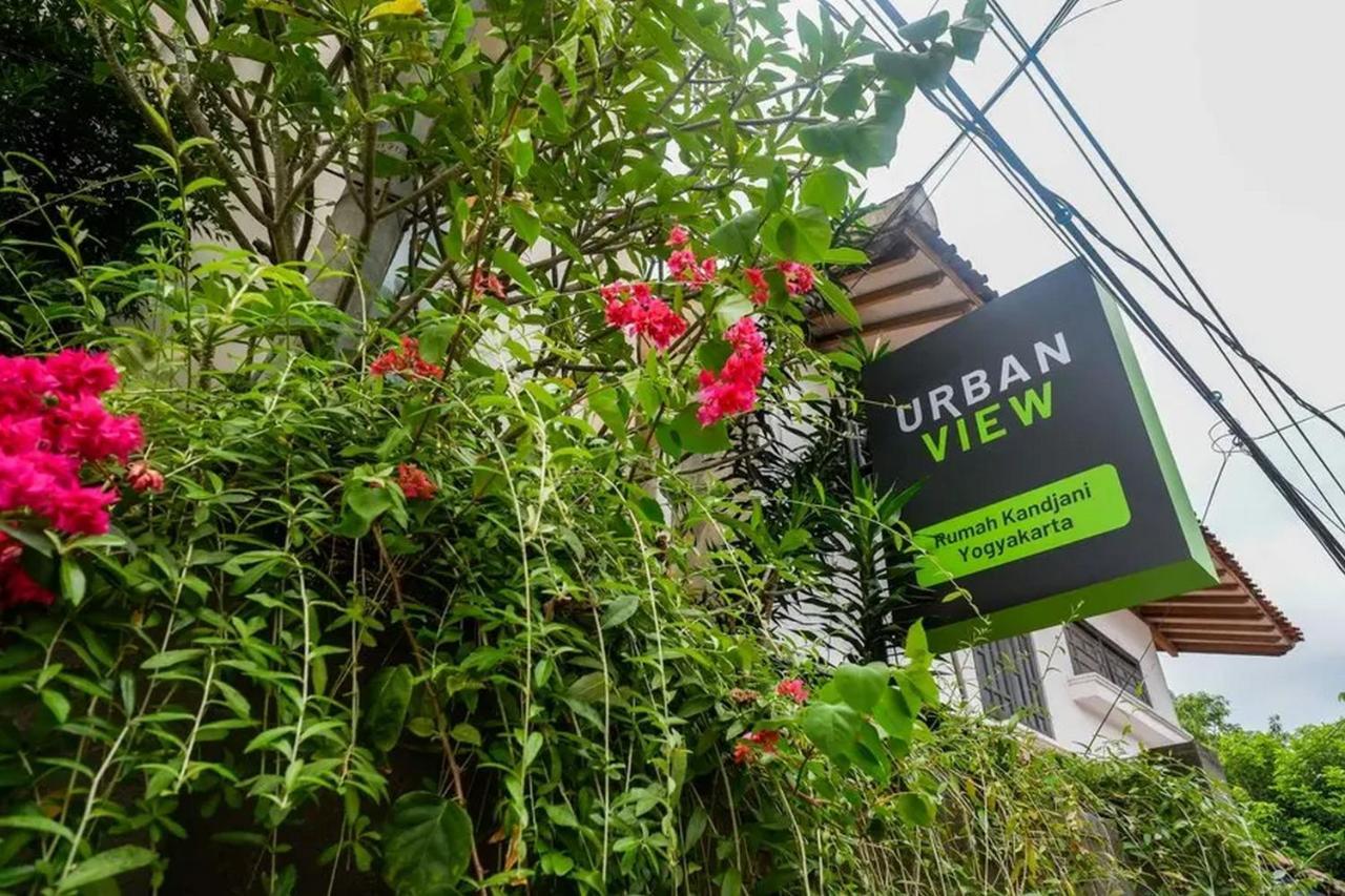 Urbanview Rumah Kandjani Yogyakarta Kejayan Exterior foto